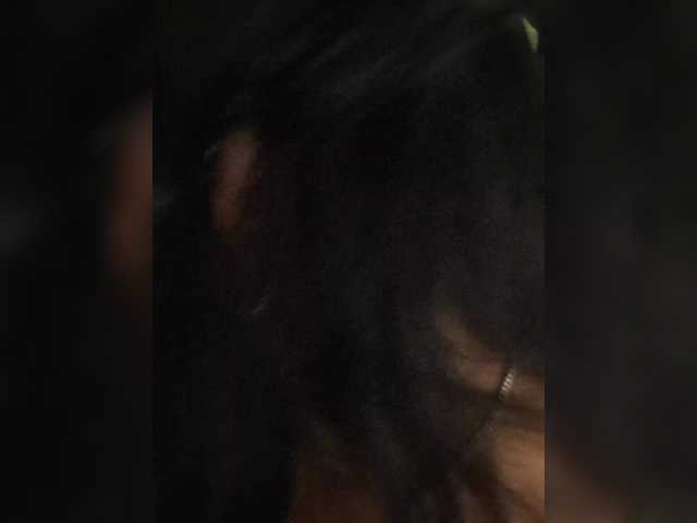 Nikoletta25 live cam on BongaCams