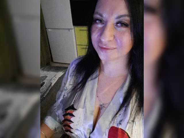 Nikoletta25 live cam on BongaCams