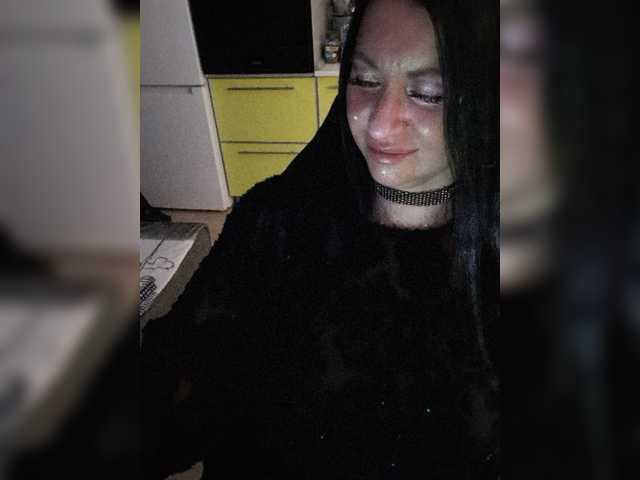 Nikoletta25 live cam on BongaCams
