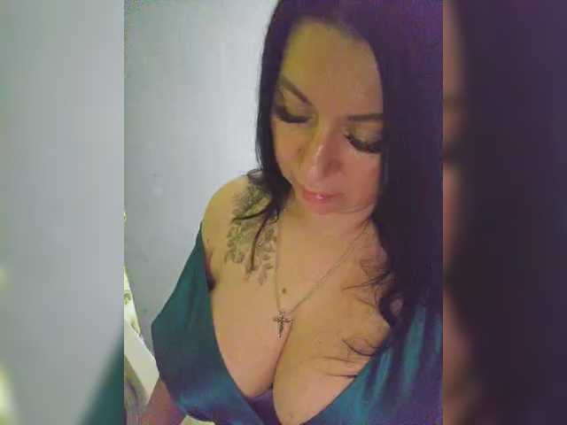 Nikoletta25's BongaCams show and profile