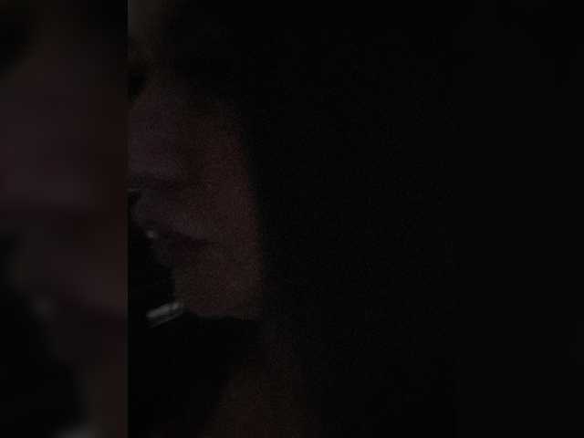 Nikoletta25 live cam on BongaCams