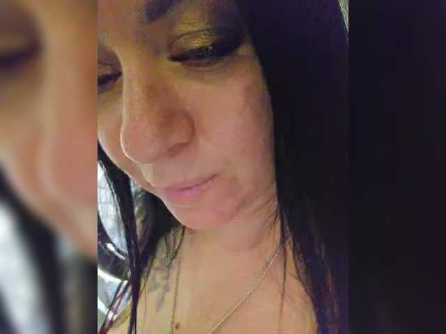 Nikoletta25's BongaCams show and profile