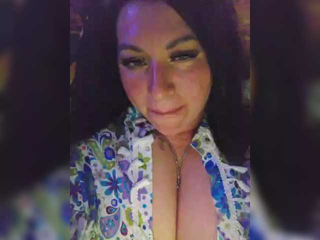 Nikoletta25