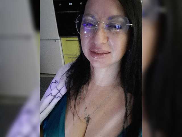Nikoletta25, en vivo ahora en BongaCams