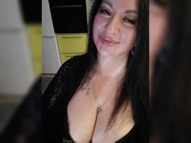 Nikoletta25, en vivo ahora en BongaCams