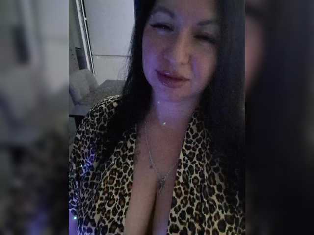 Nikoletta25
