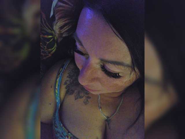 nikoletta25 live sex