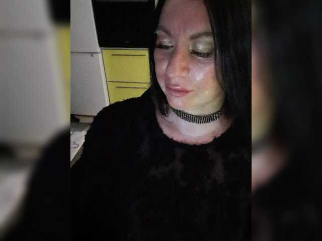 Nikoletta25 live cam on BongaCams