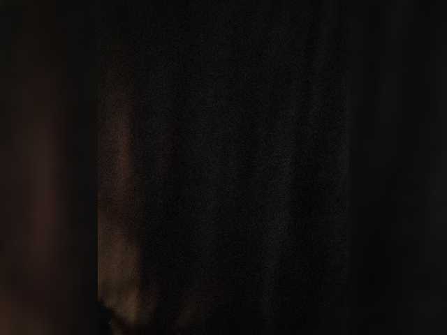 Nikoletta25 live cam on BongaCams