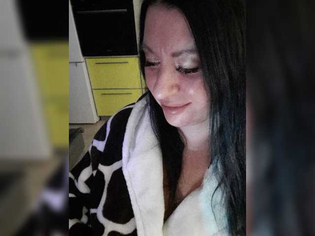 Nikoletta25 live cam on BongaCams