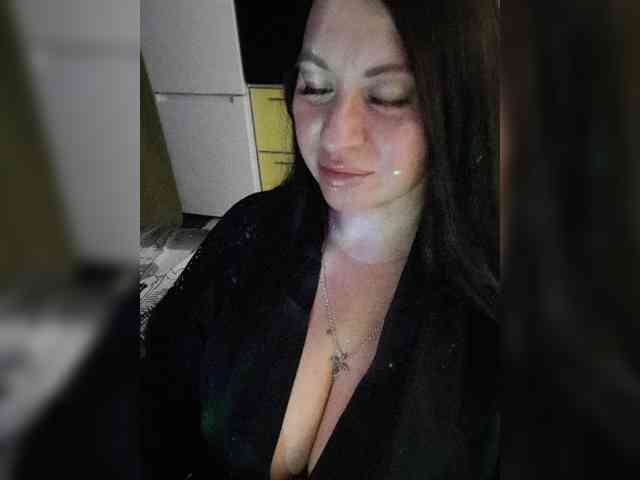Nikoletta25 webcam