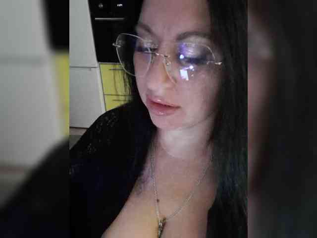 Nikoletta25 webcam