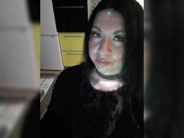 Nikoletta25 webcam