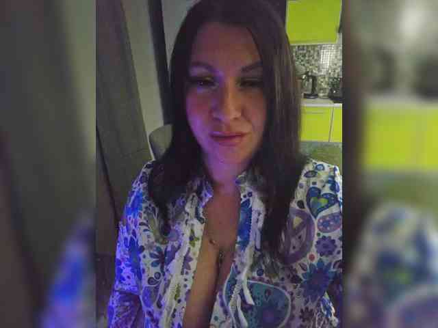 Nikoletta25 webcam