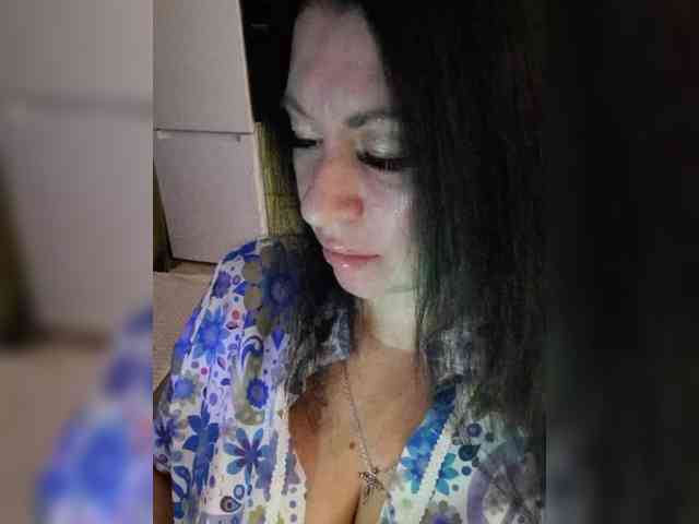 Nikoletta25 webcam