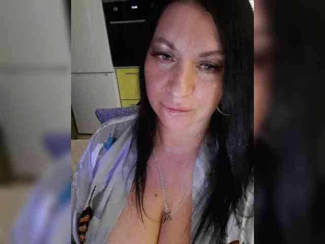Nikoletta25 webcam