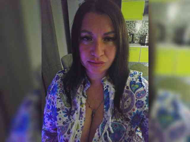Nikoletta25 webcam