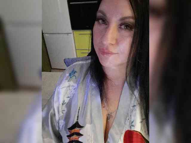 Nikoletta25 webcam
