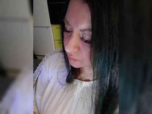 Nikoletta25's webcam live show