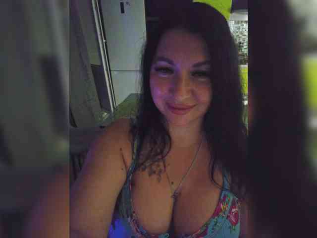 Model: Nikoletta25