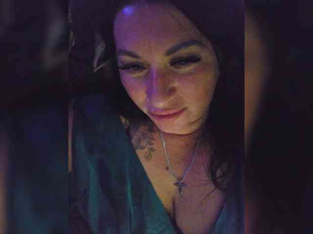 Nikoletta25 webcam
