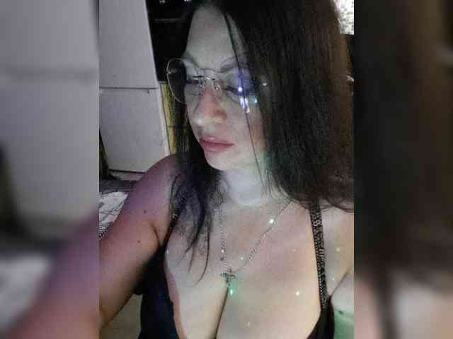 Nikoletta25 webcam