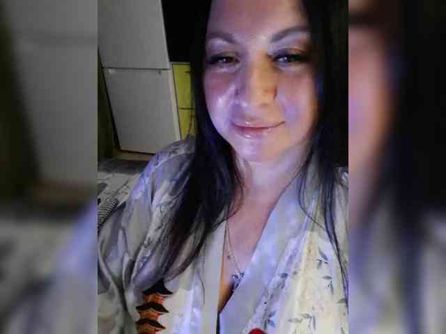 Nikoletta25 webcam