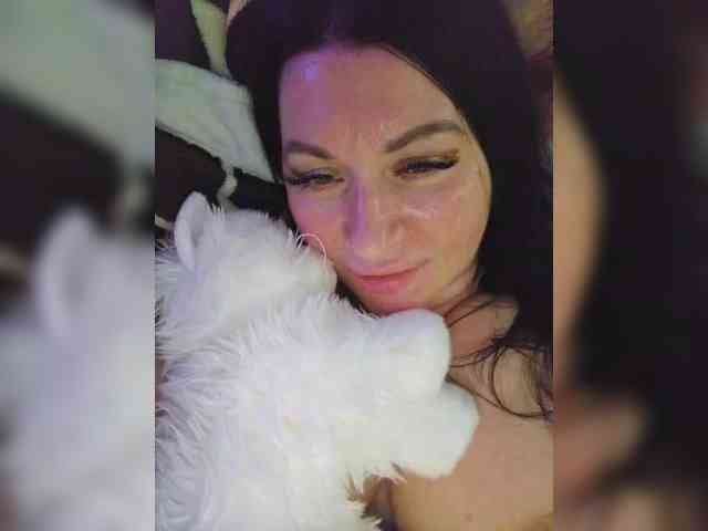 Nikoletta25 webcam