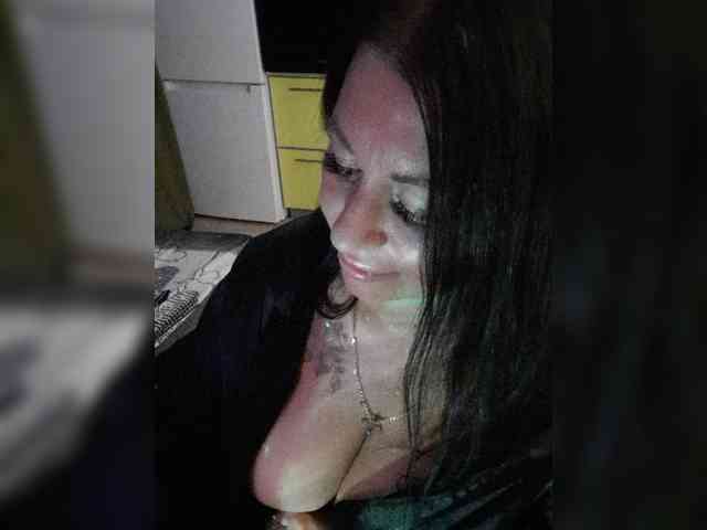Nikoletta25 webcam