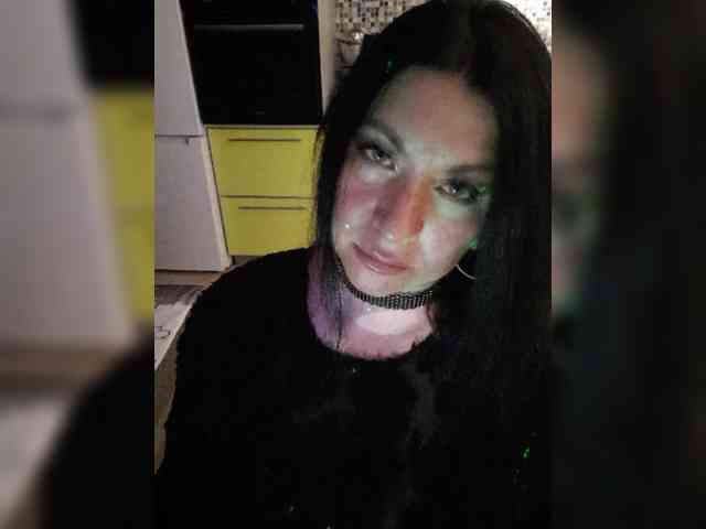 Nikoletta25 webcam