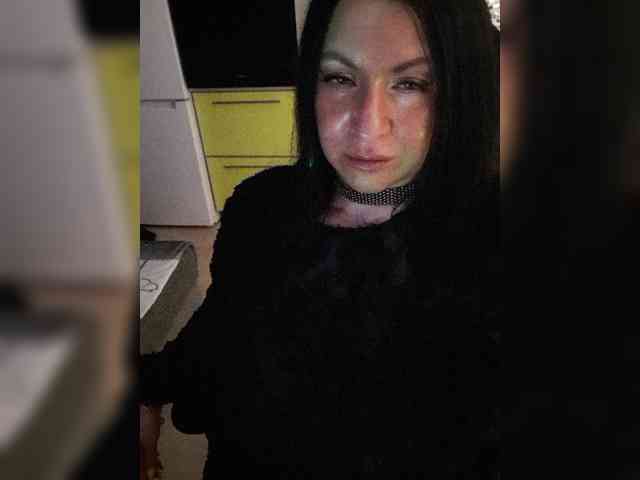 Nikoletta25 webcam