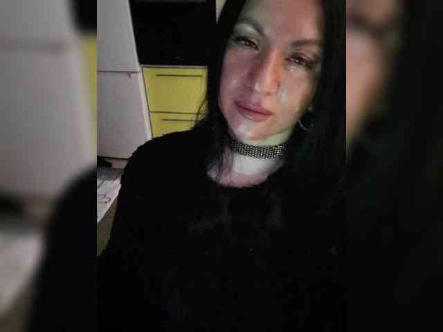 Nikoletta25 webcam