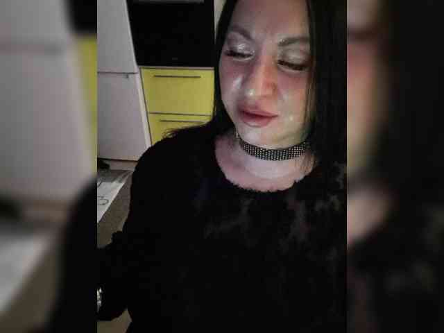 Nikoletta25 webcam