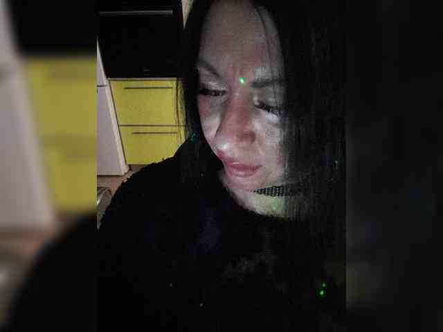 Nikoletta25 webcam