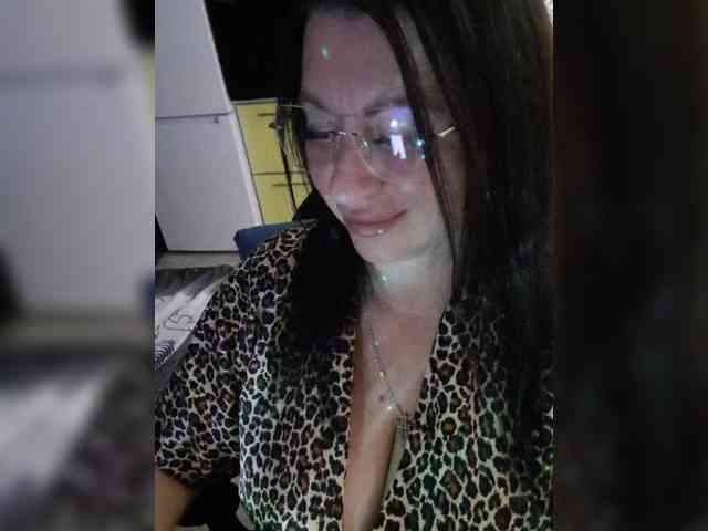 Nikoletta25 webcam