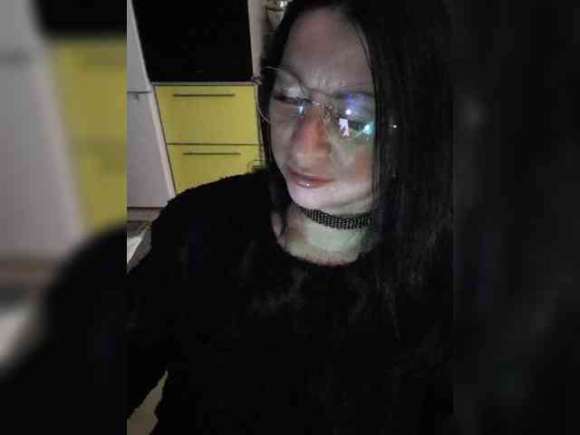 Nikoletta25 webcam