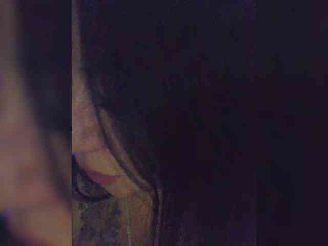Nikoletta25 webcam