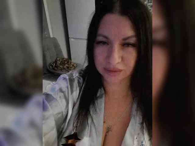 Nikoletta25 webcam