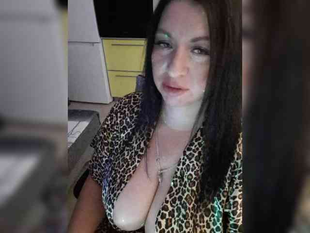 Nikoletta25 webcam