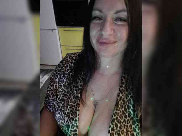 Nikoletta25 webcam