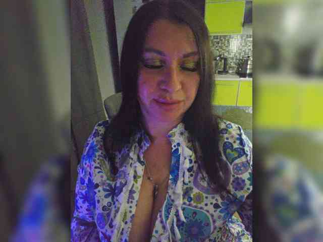 Nikoletta25 webcam