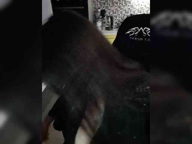 Nikoletta25 webcam