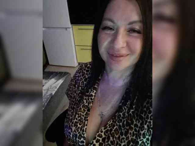 Nikoletta25 webcam