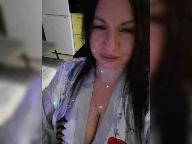 Nikoletta25 webcam