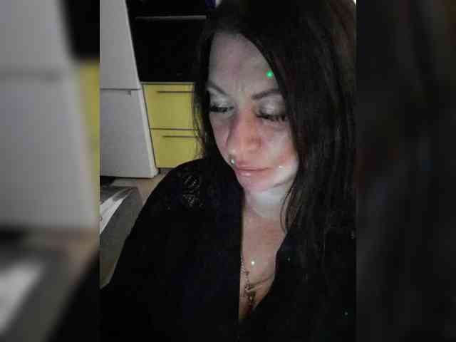 Nikoletta25 webcam