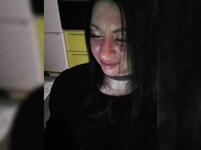 Nikoletta25 webcam