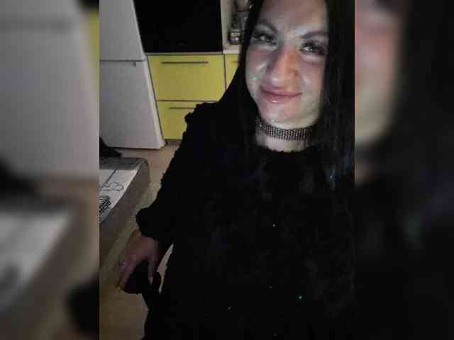 Nikoletta25 webcam