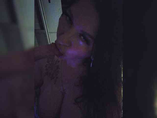 Nikoletta25 Sex Cam Show