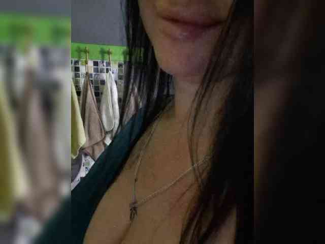 Nikoletta25 webcam