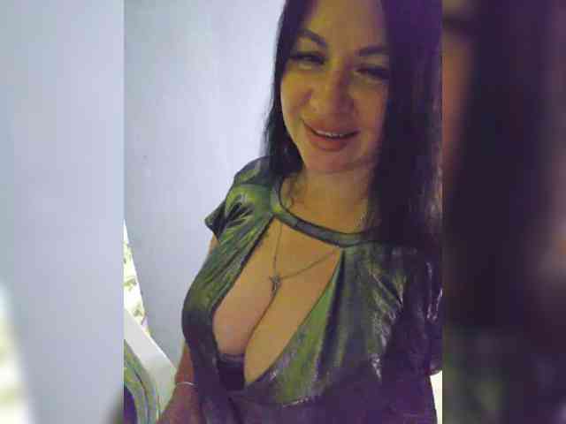 Nikoletta25 webcam